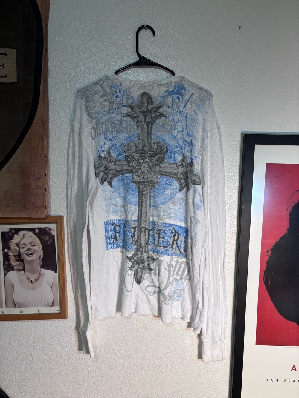Vintage Grunge White Long Sleeve Graphic Cross Tee with Blue Accents